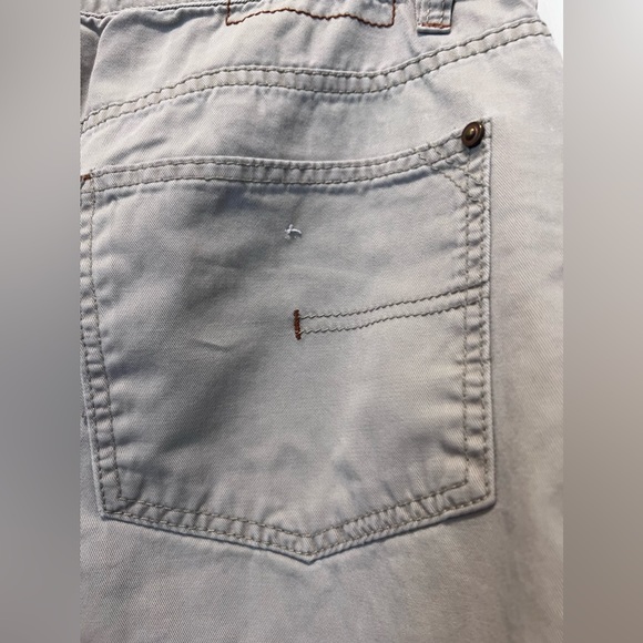 Calvin Klein Jeans - Picture 8 of 10